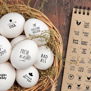 Tampon d'oeufs personnalisé avec le nom de la ferme – Tampon en caoutchouc d'oeufs frais pour des oeufs de poule, de canard ou de caille | Tampon logo Homestead, cadeau poulet de basse-cour