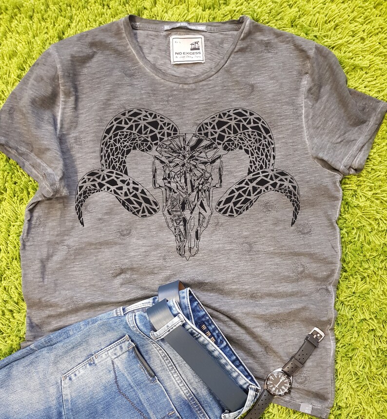 Download Goat Ram Skull svg Geometric Skull svg clipart art ...