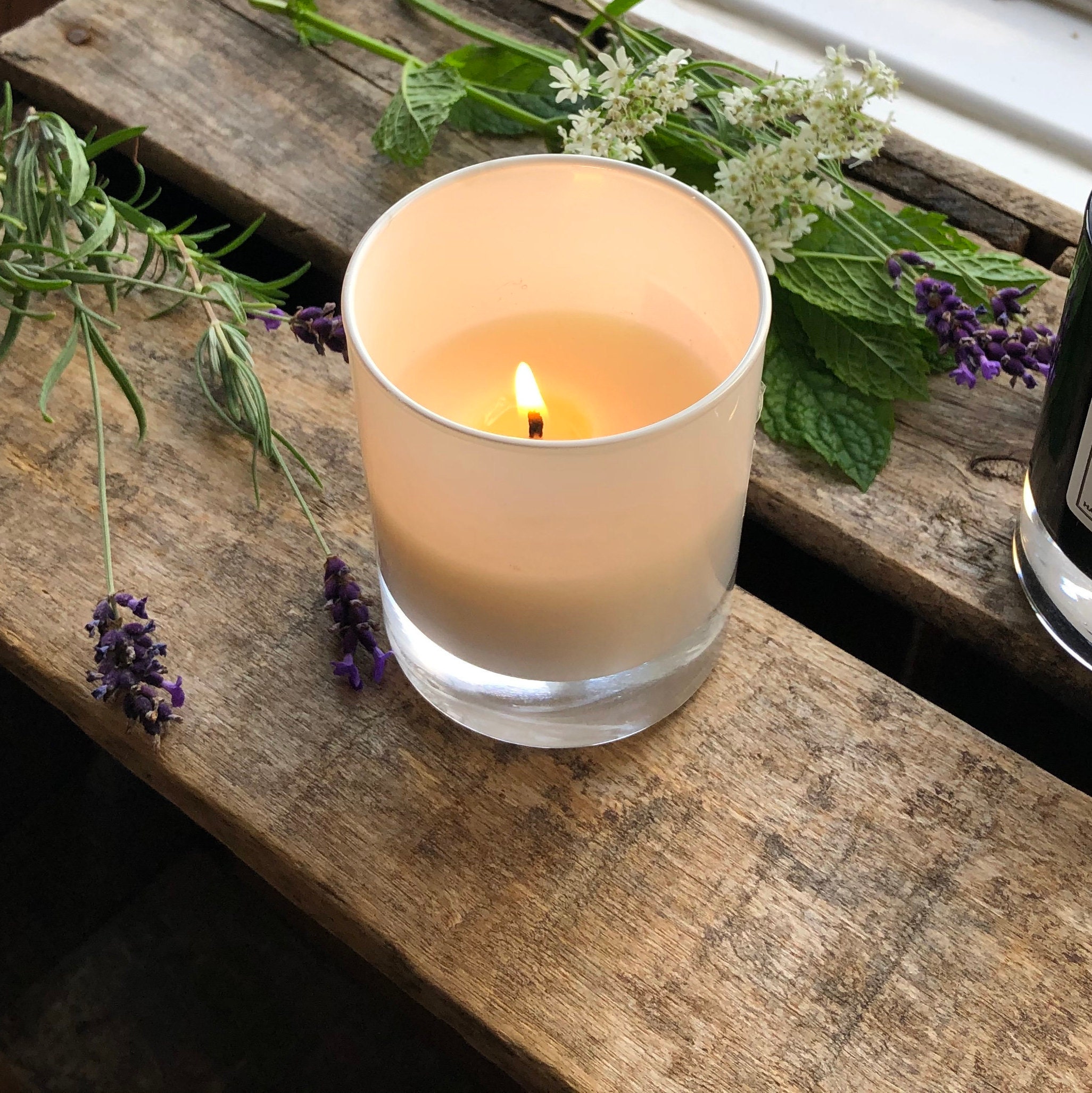 Freesia & Pear Scented candle Strong scented Candle. Floral | Etsy