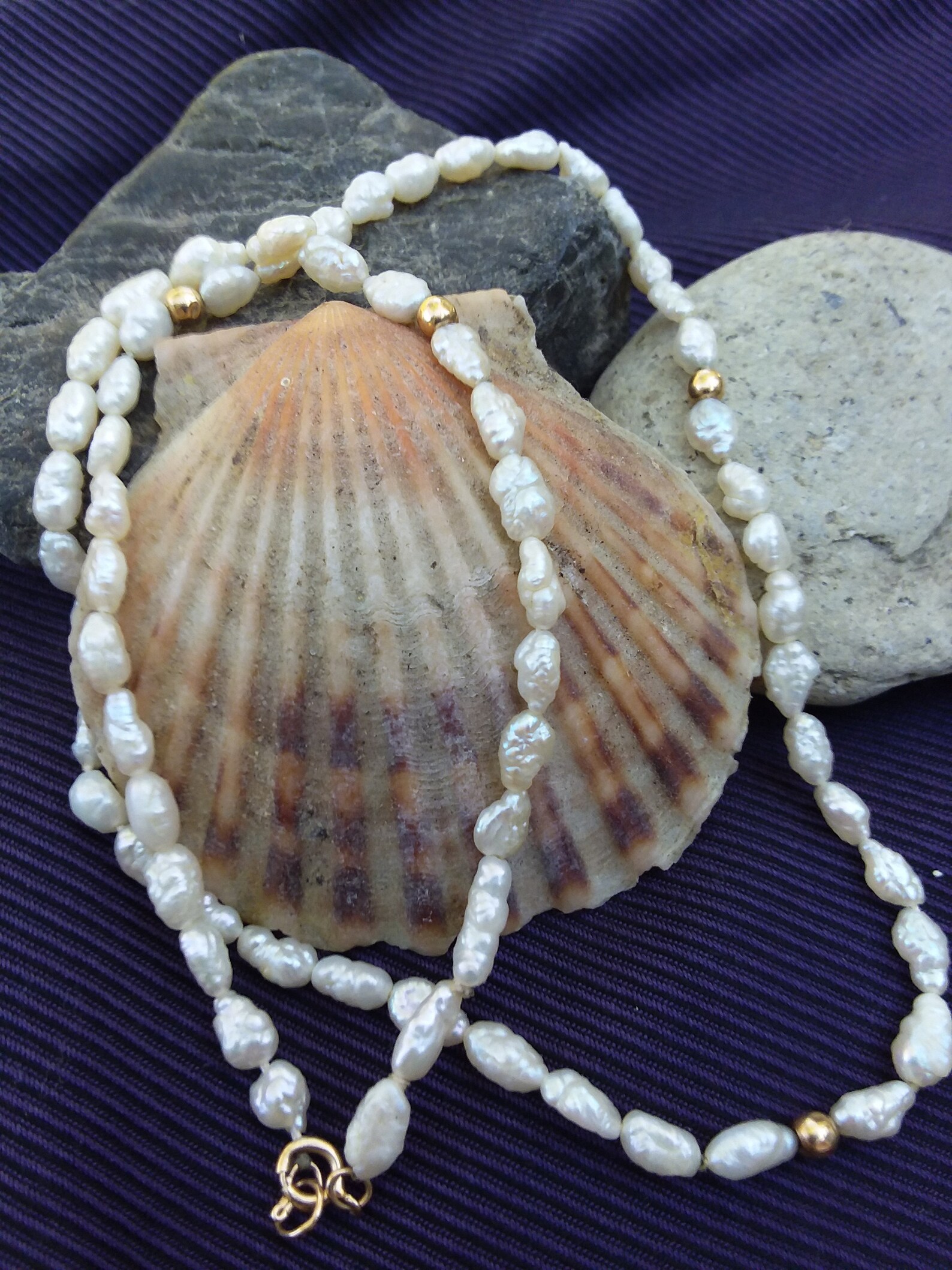 thumbnail image 2 of 11-12mm Freshwater Pearl Necklace – Black Or White, 18-20 2 of 6