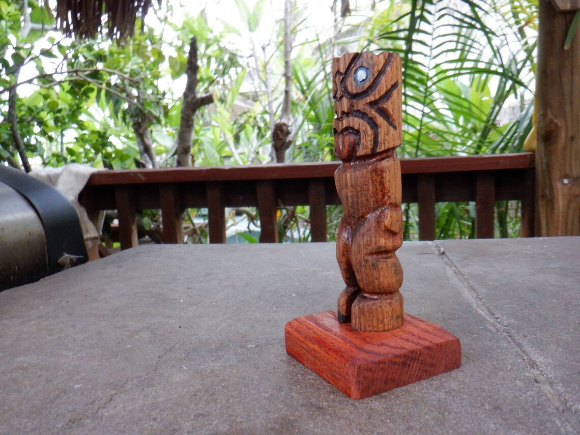 mini tiki statues