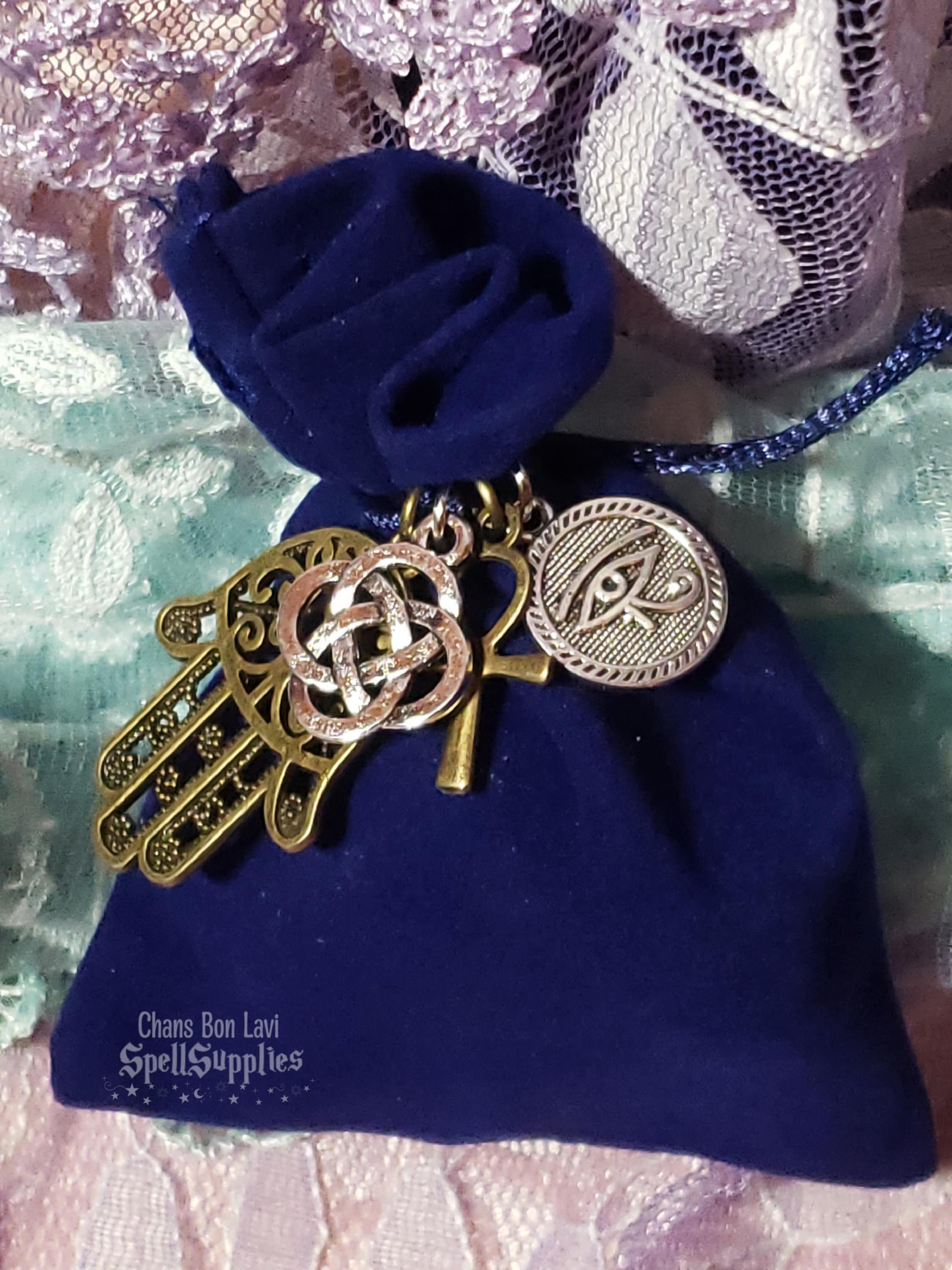 PROTECTION And SAFE TRAVEL  Gris Gris Mojo Charm Bag  -Voodoo Hoodoo Pagan Wiccan