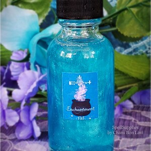 ENCHANTMENT OIL 1 oz   -with Blue Apatite Crystal - Van Van Oil with an extra &quot;kick&quot;   Voodoo Hoodoo Wiccan Pagan