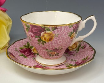Royal Albert Old Country Roses Dusty Pink Lace Tea Cup and Saucer