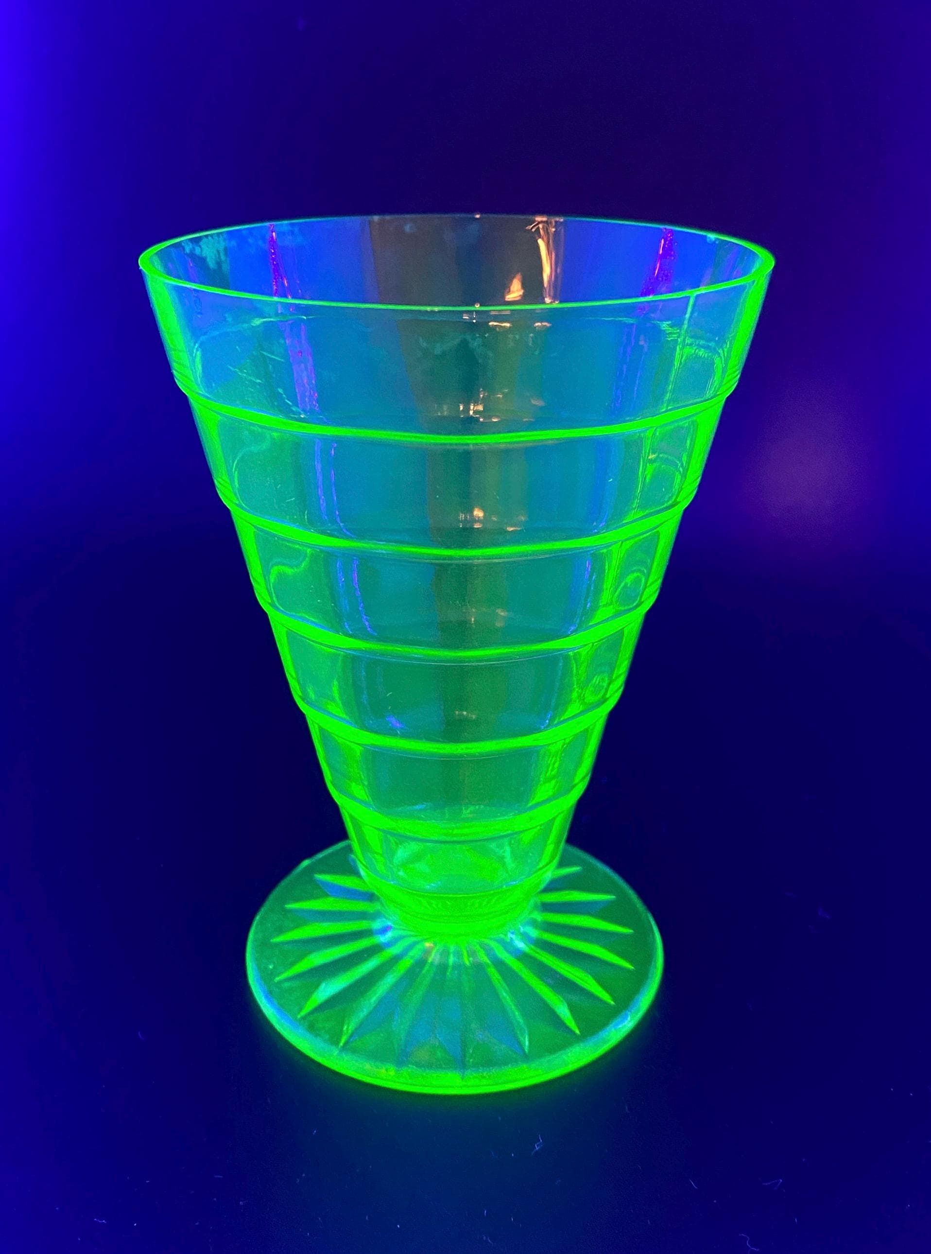 アンカーホッキング ウラングリーンガラス 6オンス ブロック光学