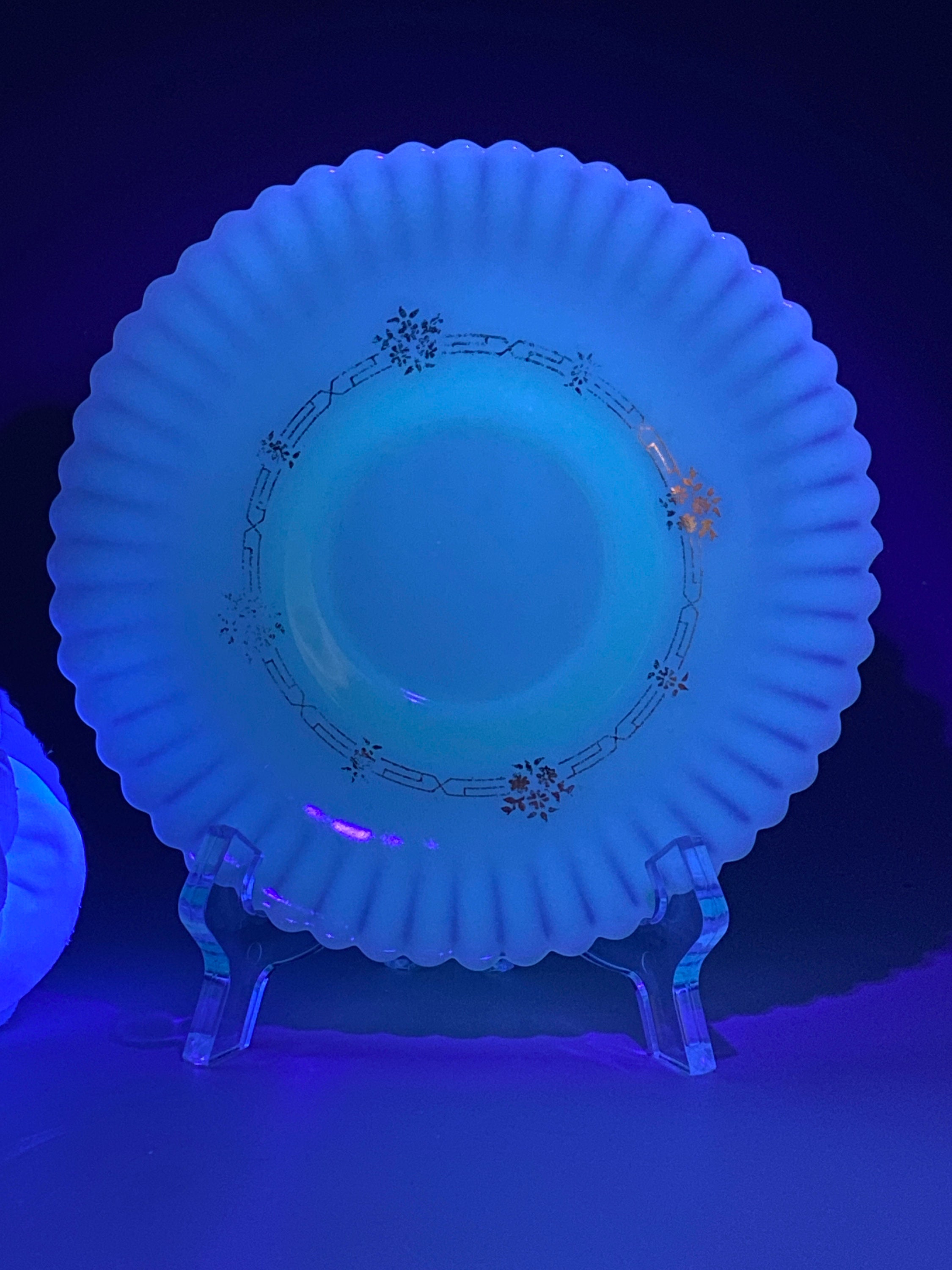 Macbeth-evans MONAX Petalware Milk/uranium Glass Petalware Saucers