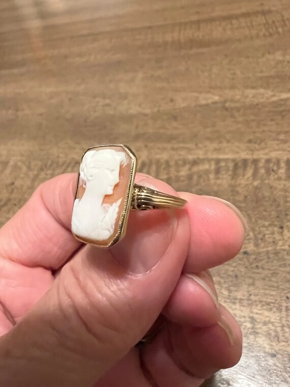 Antique 10k Yellow Gold Cameo Ring - image 5