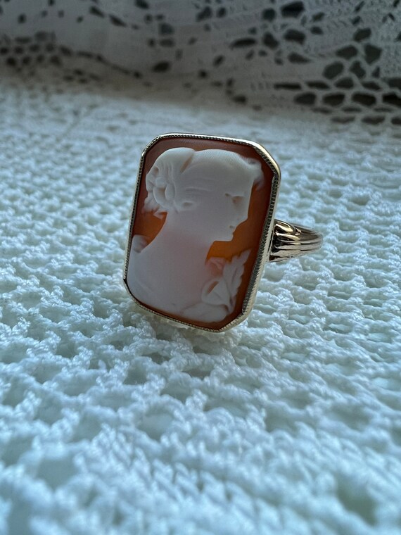 Antique 10k Yellow Gold Cameo Ring - image 9