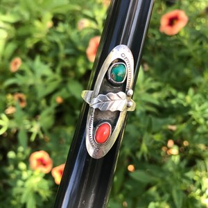 Vintage Old Pawn Navajo Shadowbox Turquoise & Coral Sterling Silver Ring