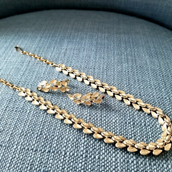 Vintage Coro Necklace & Earrings Suite