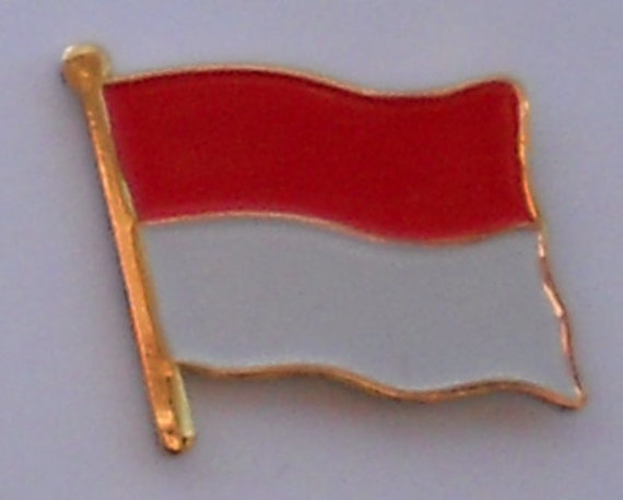 MONACO Country Flag Metal lapel PIN BADGE ..NEW