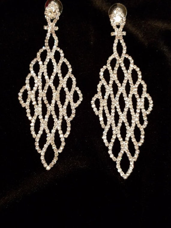 GLAM Chandelier Dangle Earrings Clear Austrian Cr… - image 3