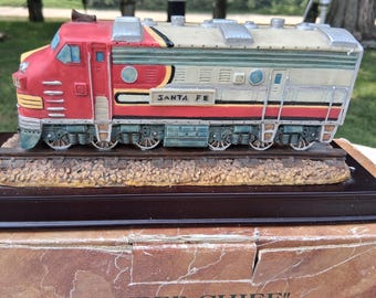 Super Chief Train of the Stars Replica locomotive car collectible Limited Ed.