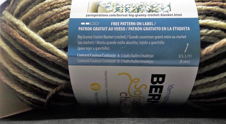 Bernat Softee Chunky Ombre Yarn ~ Jumbo Ball ~ Colour # 31525 Camouflage ~ 300 Grams10.5 Ounces ~ 275 Yards ~ #6 Super Bulky