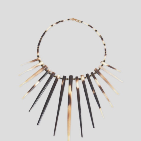 Porcupine necklace shop
