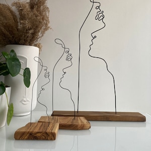Wire Art, One Line Couple Kiss, Wire Sculpture of Abstract Faces, Metal