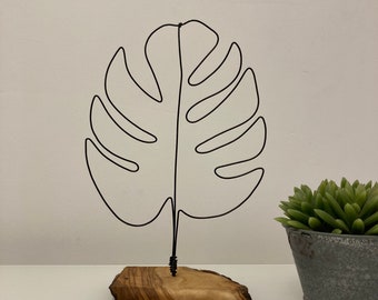 Wire Art Sculpture Monstera/Wire Art Sculpture/Handmade/Abstract/Love/Tabletop Decor Wire Art Minimalist Abstract Style