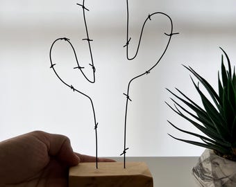 ハブ酒　オブジェ用 C81 Wire Art Sculpture Cactus, Wire Art Sculpture, Tabletop