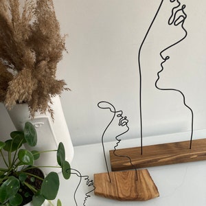 Wire Art, One Line Couple Kiss, Wire Sculpture of Abstract Faces, Metal
