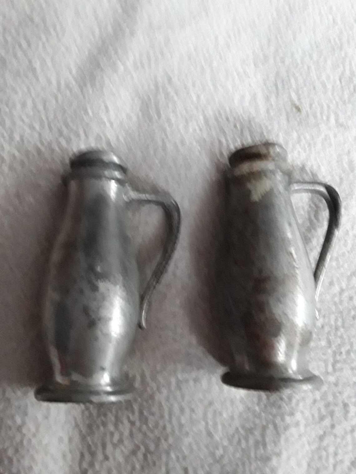 Vintage pewter salt and pepper shakers. Etsy