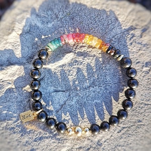 Protecting Shungite and Tourmaline Bracelet / High Grade Lustrous Natural Protective Shungite/ Stretch / EMF Shield / Handmade Jewellery