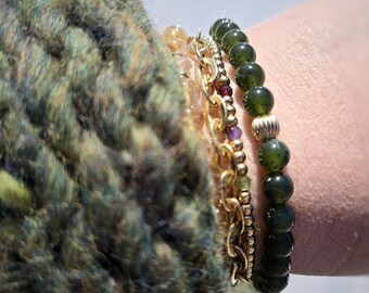 Aurora Jade Bracelet – Canadian Nephrite Jade with 14K Gold-Filled Accent, Handmade Stretch Bracelet, Natural Gemstone Jewelry Gift