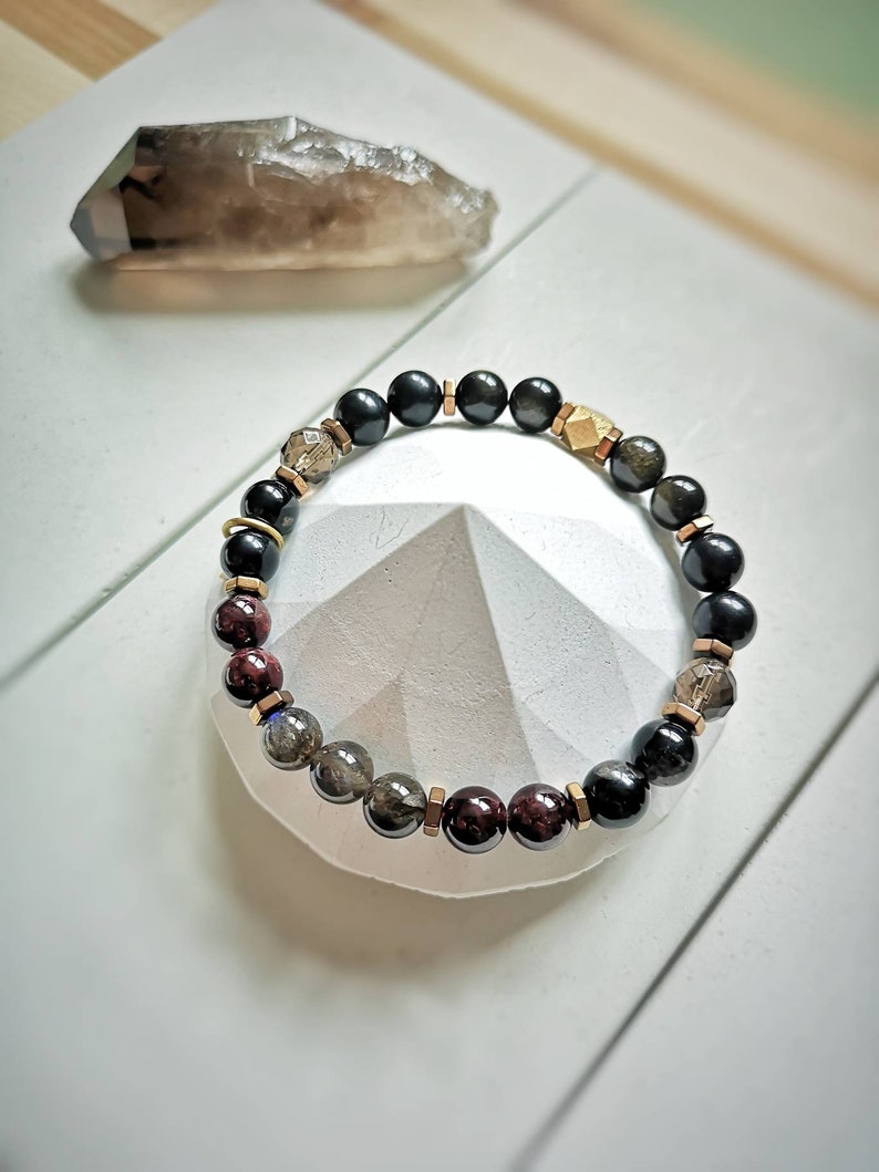 The CLOAK Protection Bracelet / High Quality Crystal Healing Bracelet / High Grade Lustrous Natural Russian Shungite/ EMF Shield image 3