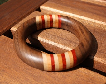 Wood bangle bracelet, colorful bangle, handmade bangle, wood bracelet, bangle bracelet, bracelet for women, multicolor bracelet