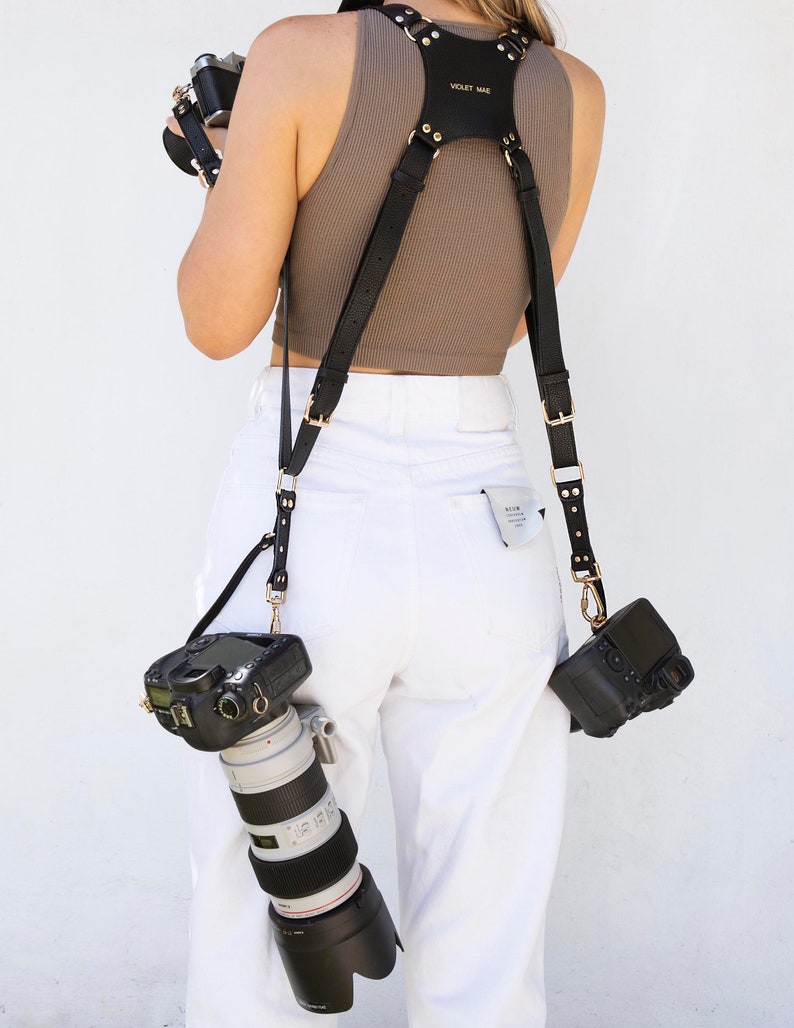 The Leila Dual Camera Harness, Black and Gold Stylish Camera Harness, Vegan Leather zdjęcie 6