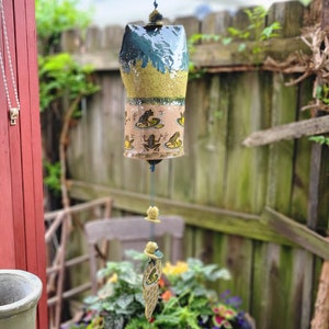 Garden Bell,Ceramic Garden Bell,Wind Chimes,Ceramic Wind Chimes,Garden Art,Yard Art,Frogs,Peacock feathers,Leaves,Lily Pads,clay bell, bell