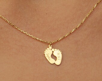Delight Jewelry Domed BSN You are more Loved Gold Tone Baby Feet Heart Locket Necklace Delight Jewelry Domed BSN You are more Loved Gold Tone Baby Feet Heart Locket Necklace