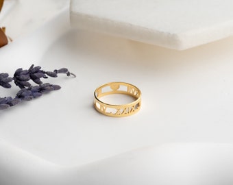 Personnalisez les bijoux numériques, la bague de chiffres romains personnalisée, la bague minimaliste, la bague en or simple délicate, la bague d’anniversaire, les bijoux faits à la main