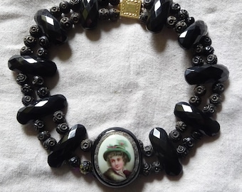 VICTORIAN WHITBY JET Choker-Necklace-Handpainted Miniature Cameo Necklace.