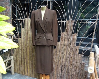 Outstanding 1940s GABARDINE SUIT-FORSTMANN 40s "I Magnin" Brown Gabardine Suit. Hour Glass Shape.