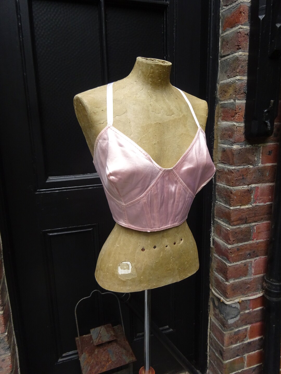 1940s SATIN BULLET Bra40s Pink Satin Brassiere. Etsy