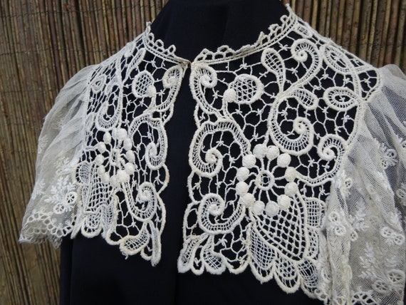Original VICTORIAN LACE COLLAR-Victorian Crochet L