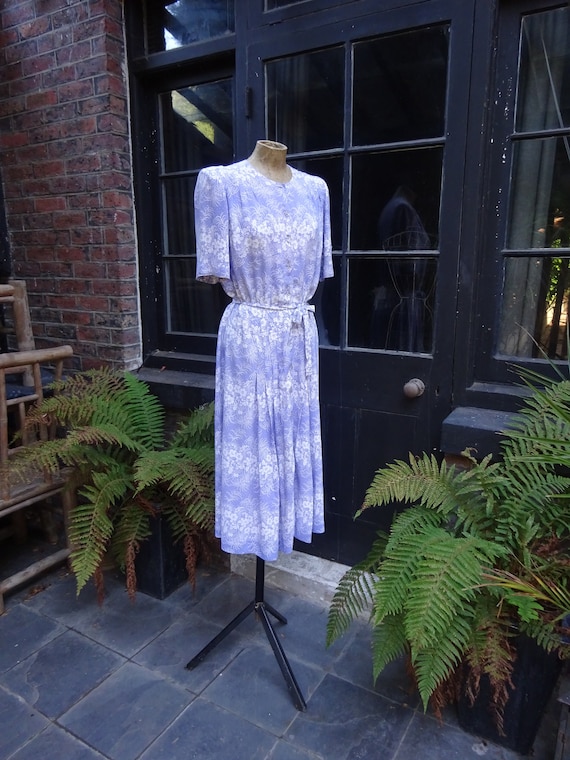 1940s FLORAL CREPE DRESS-40s Lilac and White Day D