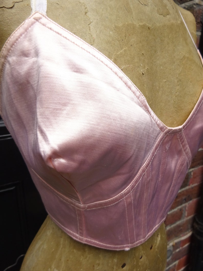 1940s SATIN BULLET Bra40s Pink Satin Brassiere. Etsy
