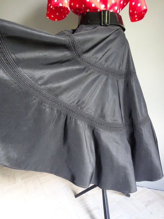 1950s FULL CIRCLE SKIRT-50s Black Taffeta Skirt-50