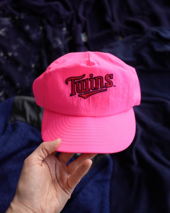 Vintage Minnesota Twins Baseball MLB Neon Pink 90s Nylon Snapback