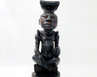 Large Vintage Kuba Statue, Large Kuba King Statue, Pre-colonial Kingdom Kuba, Hand-carved out of one piece of wood, African Tribal Art,