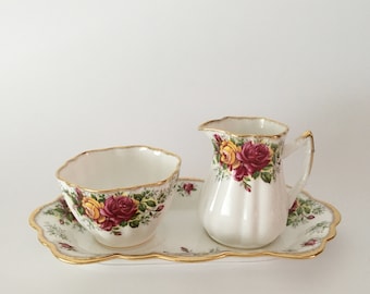 Conjunto de cremeira de porcelana óssea, Stratford "Rosina", fabricado na Inglaterra, década de 1970