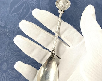 Vintage Silver Spoon Hallmarked Venray, Dutch Silver, 1950's.  Collectable Silver Spoon from The Netherlands, 2nd grade silver 835.
