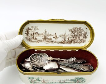 Vintage Spoon Box by Douwe Egberts designed for Storing Tea Spoons, with 11 Silver Plated Spoons and 2 fine Silver Plated Sugar Spoons,