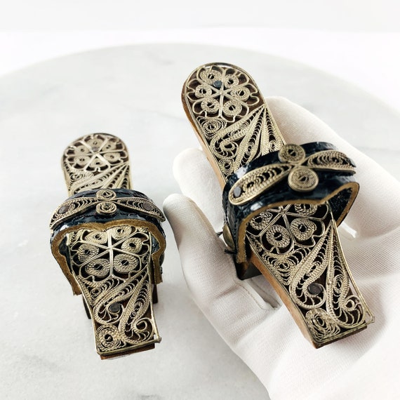 Japanese Miniature Geisha Clogs, Wood With Filigree 835 Silver