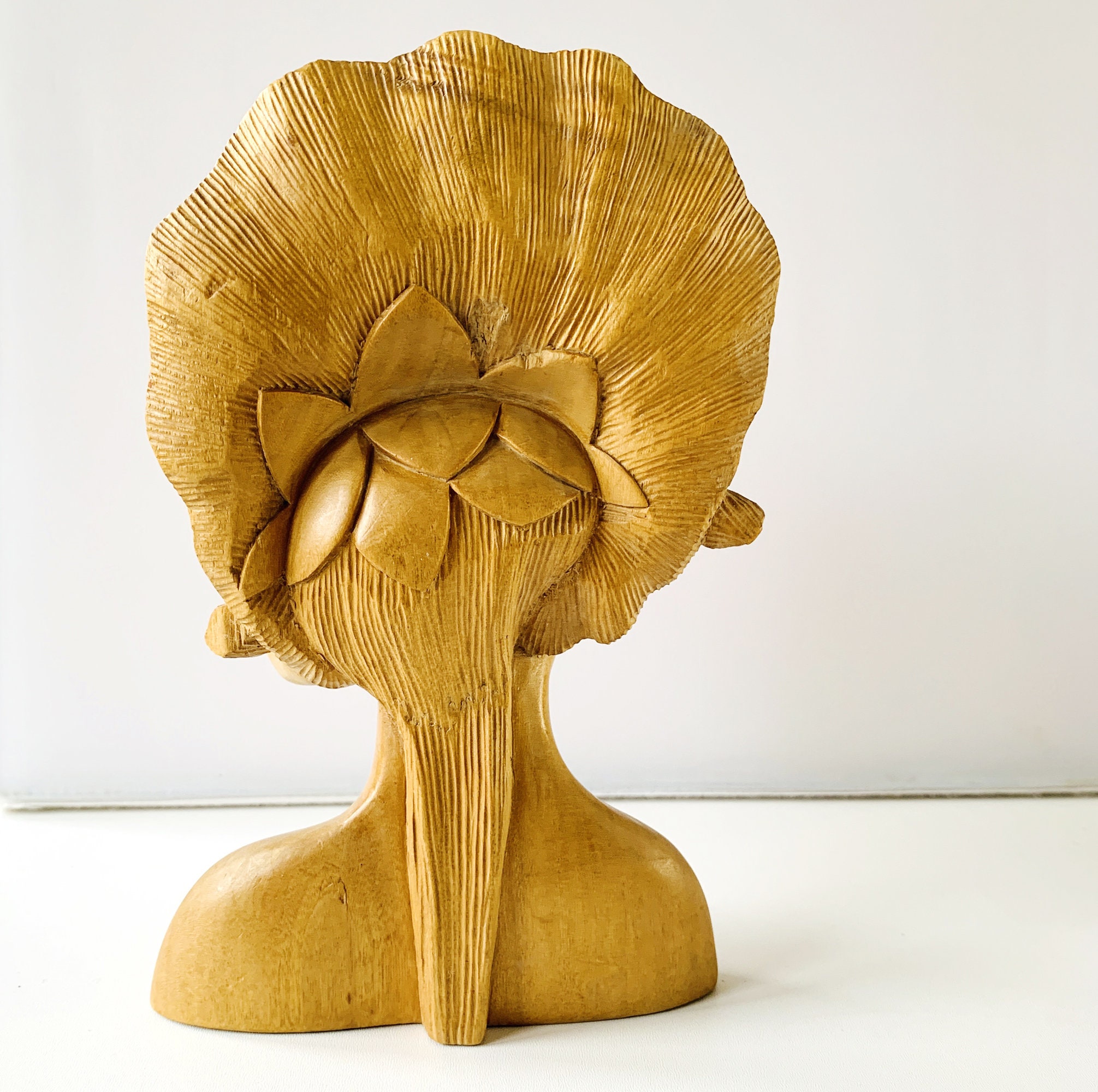 【ヴィンテージアート！インドネシア・バリ】バリ美女胸像 ヴィンテージアート！インドネシア・バリ】バリ美女胸像 il_1080xN