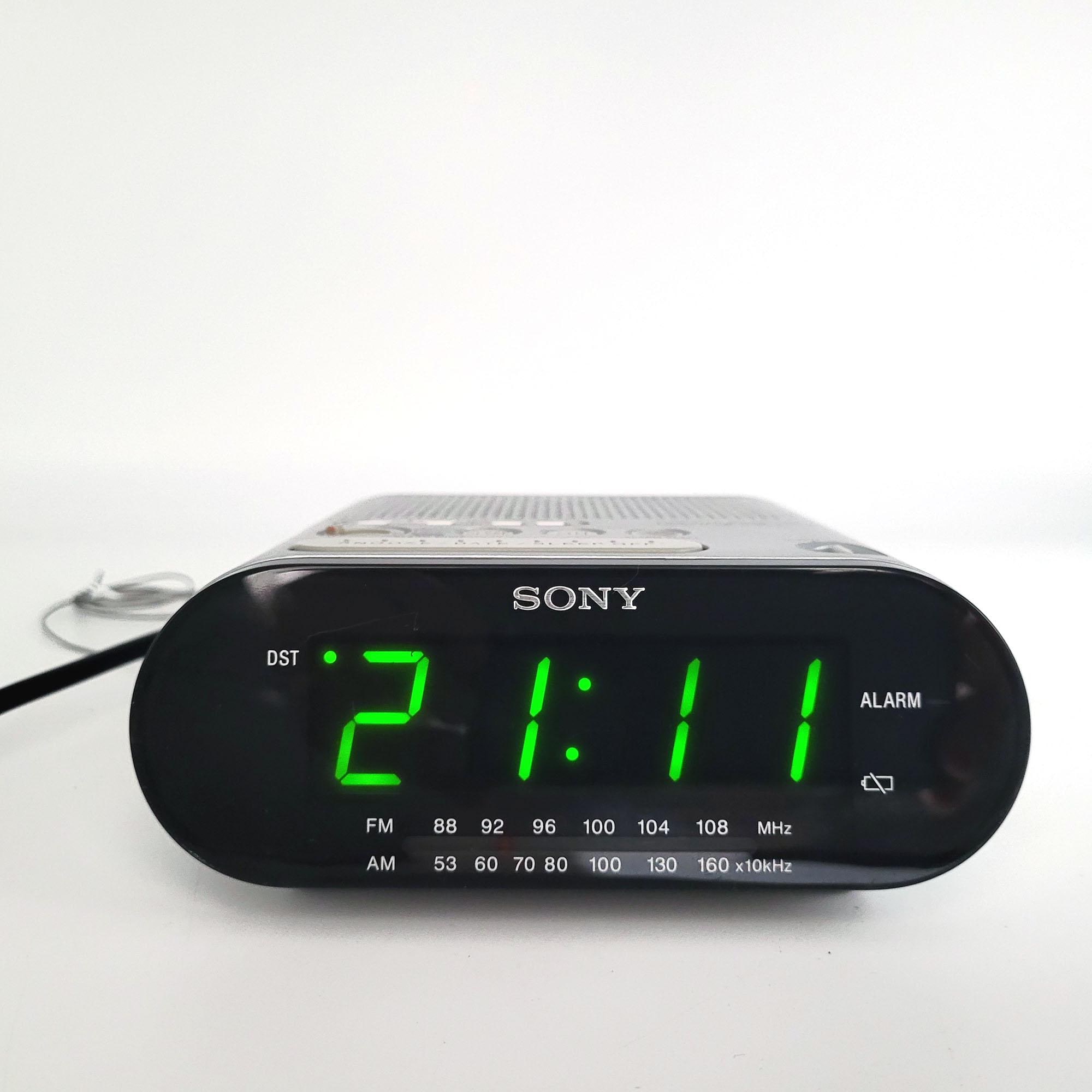 UEでございます。SONY 電波クロックラジオ SONY FM/AMデジタルクロックラジオ ICF-C242 - メルカリ