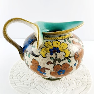 Large Round Vase/Jug Signature Royal " Zuid-Holland " Gouda, Artist DT, Decor Anette, Pottery from Gouda Zuid-Holland model number 4010