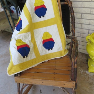 Vintage Handmade Farmers Quilt
