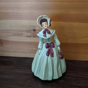 Vintage Keramik Lady Figur, von Hand bemalt, viktorianischen Keramik Lady Figur, 8&quot; hoch